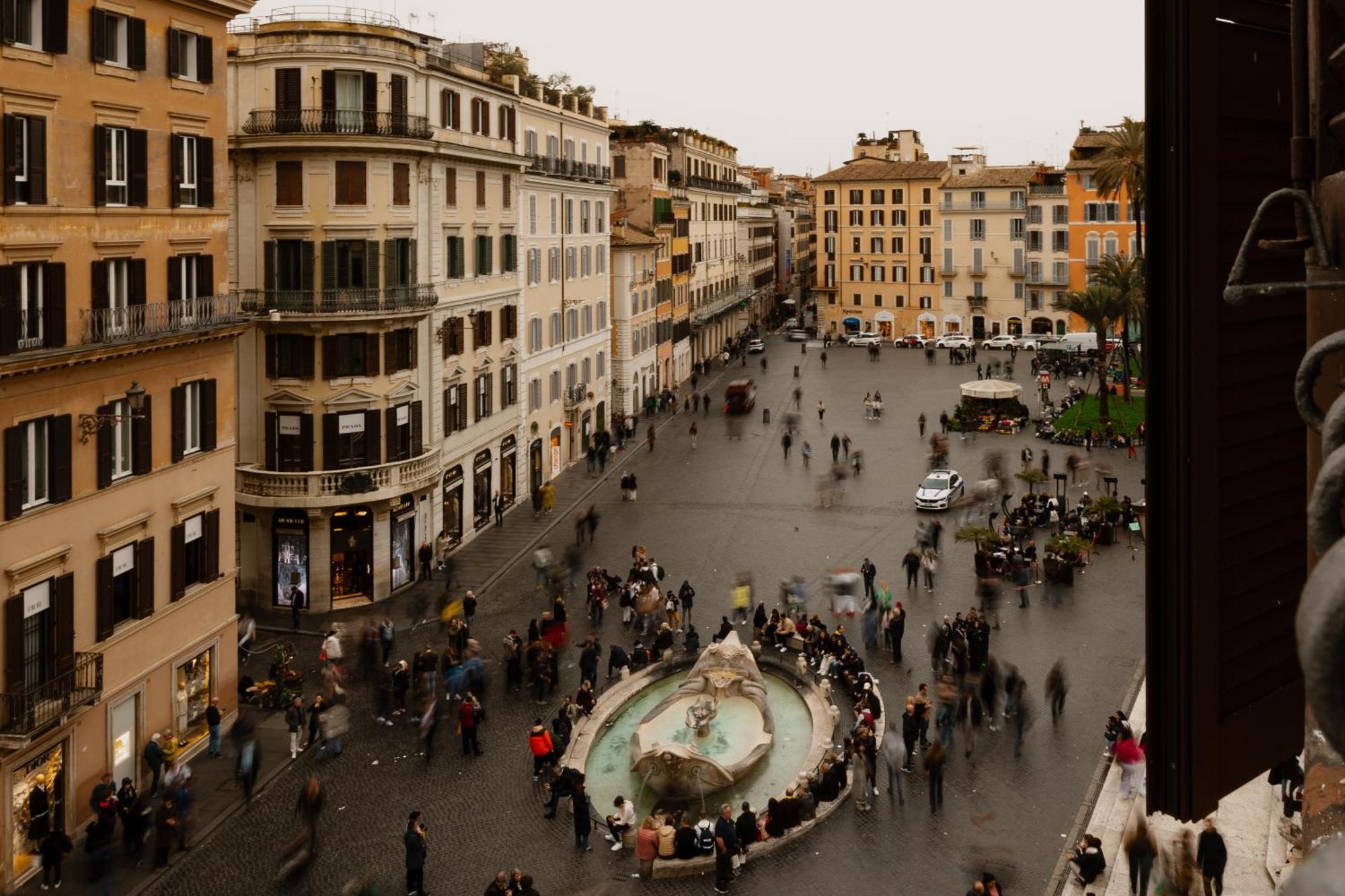 Piazza Di Spagna 9 — Fotos 1